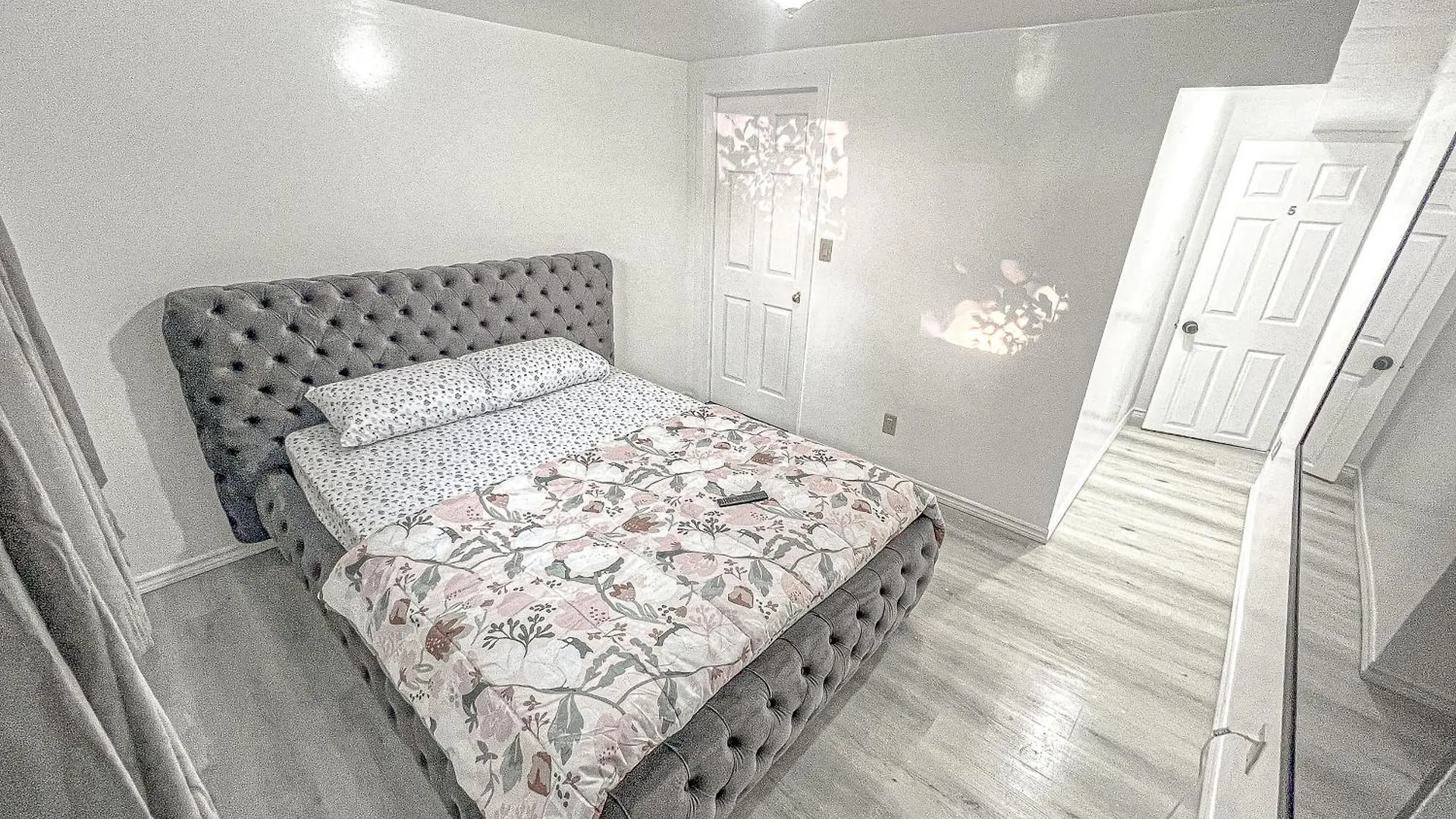 D-5 Room Near Airport contacts
