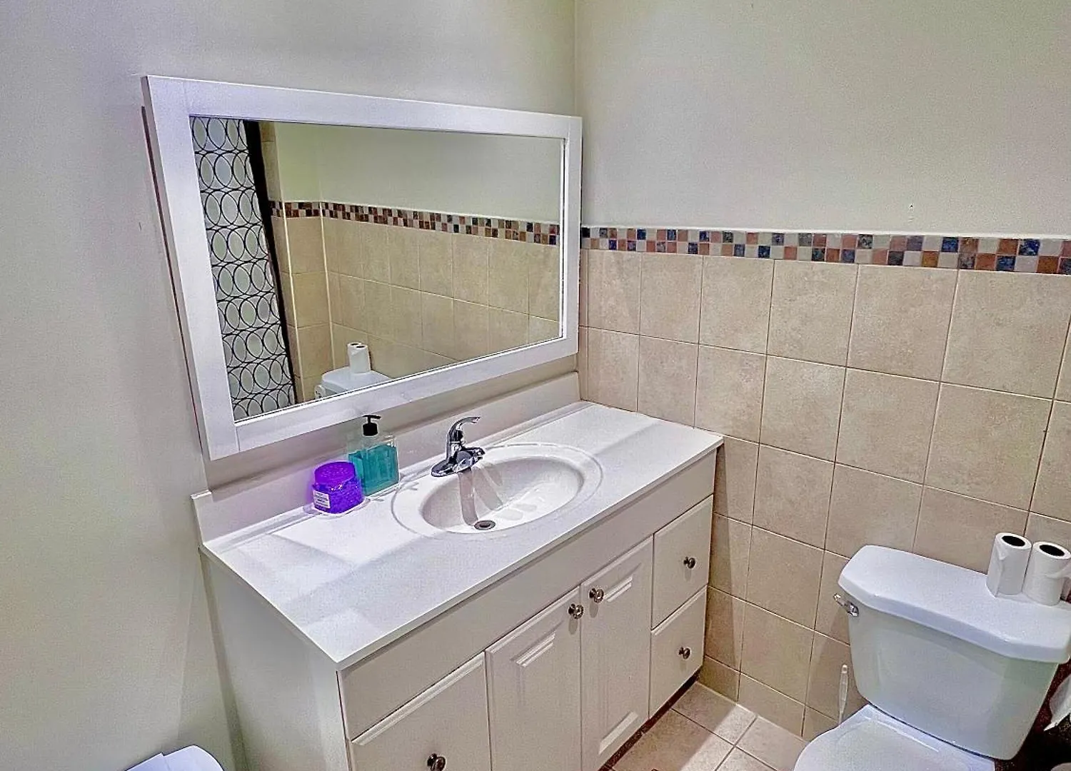 D-5 Room Near Airport Brampton